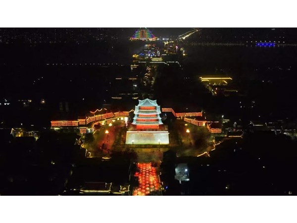 在一起，會發(fā)光丨2022聊城水上古城幻光新春游園會1月1日盛大開啟?。?！